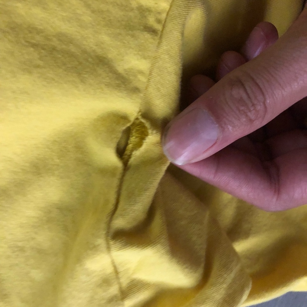 Small logo embroidered tee - Picture 3 of 3